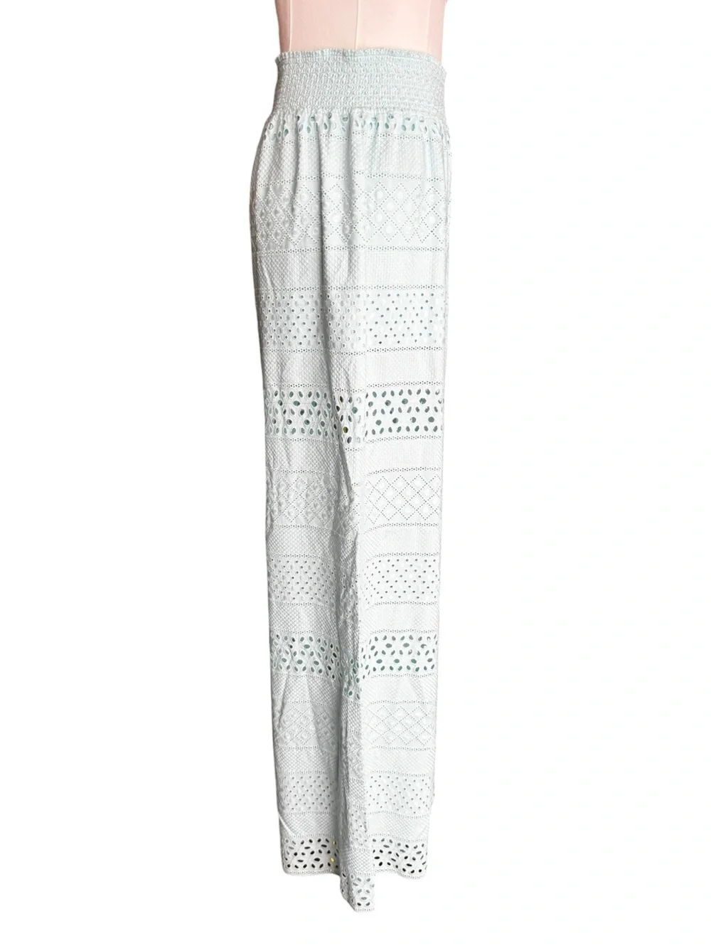 Alice + Olivia Russell High Waisted Eyelet Pant in Powder Blue Small